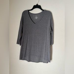 Women’s comfy v neck 3/4 sleeve sweater